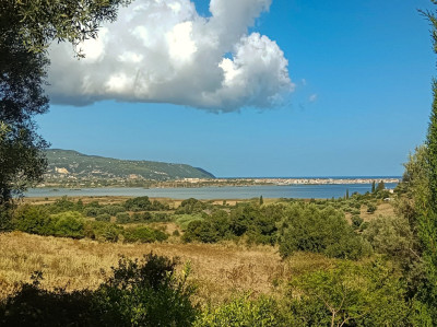 Peratia Land with licence 001.jpg
